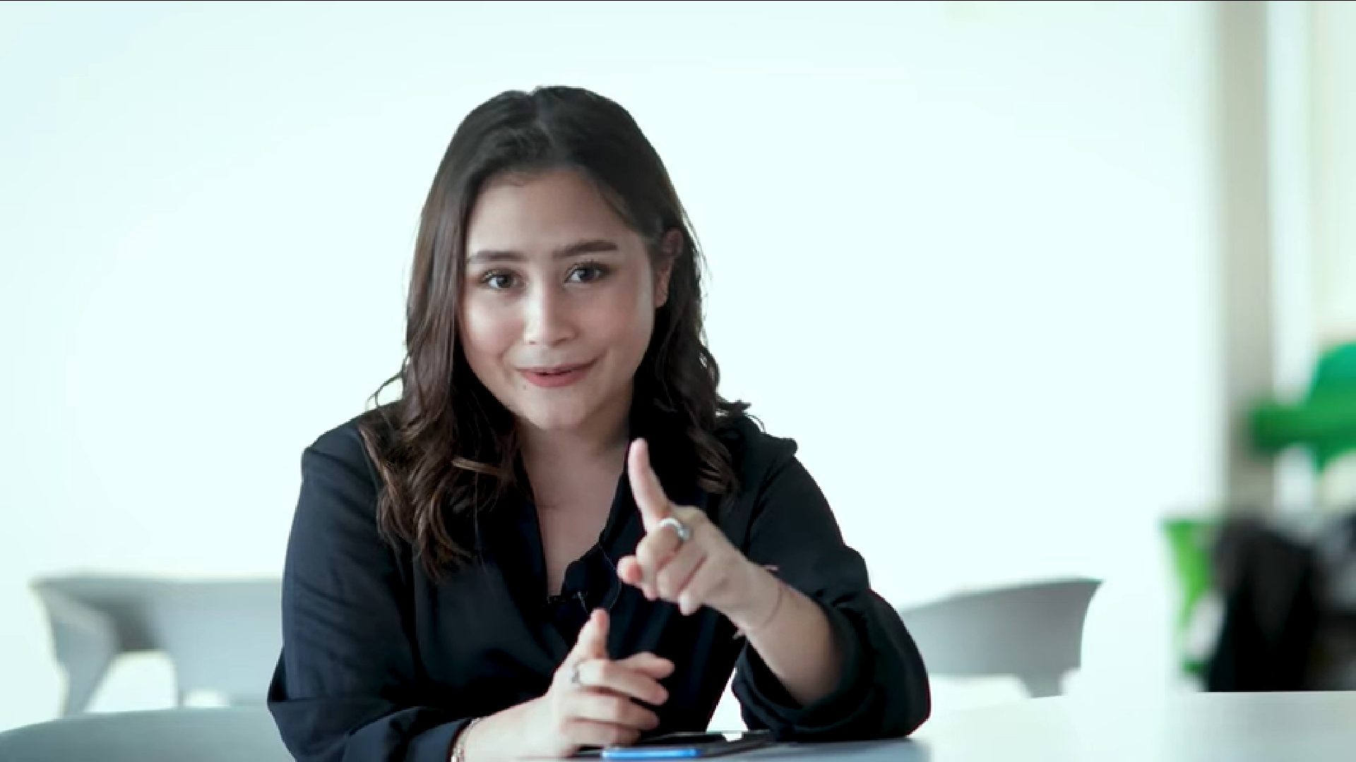 Pacar Minta Foto Tanpa Busana